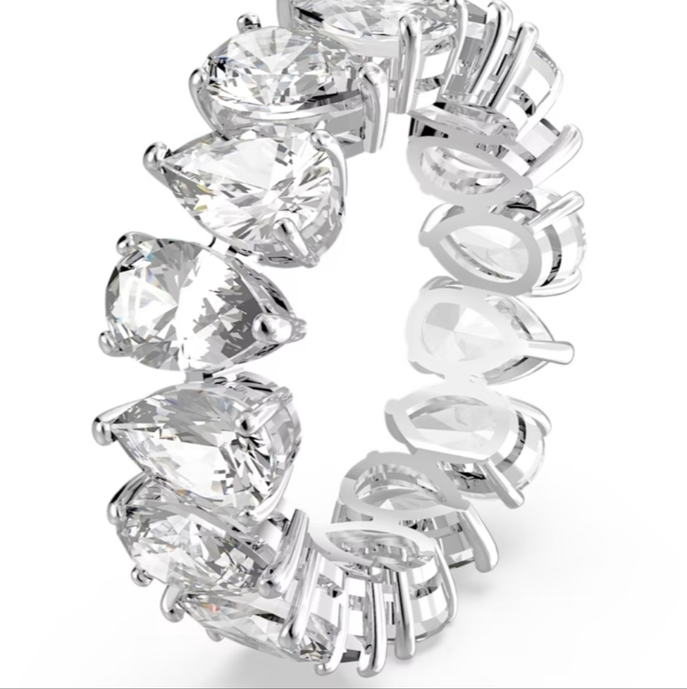 NWT Swarovski Eternity Ring